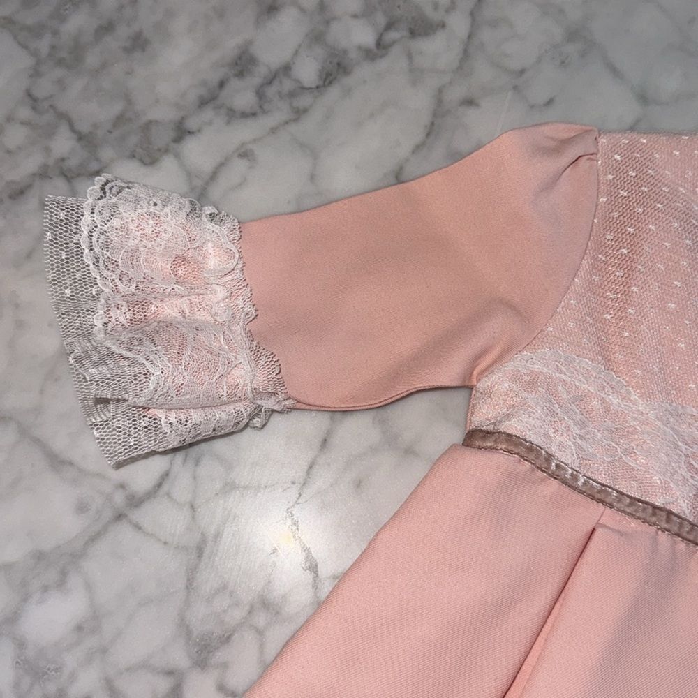 NWT LACE SLEEVE DRESS 18M - Picture 4 of 6